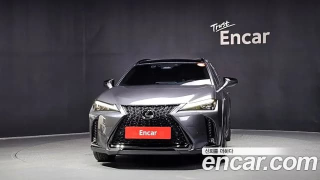 2027 Lexus U-Class — صورة 3