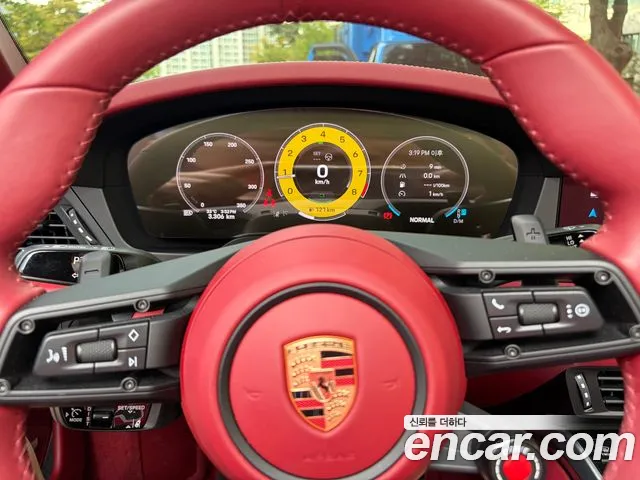 2026 Porsche 911 — Photo 8