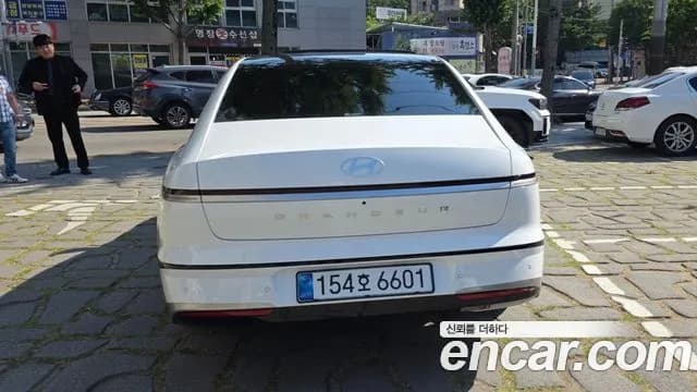 2027 Hyundai Grandeur — Photo 4