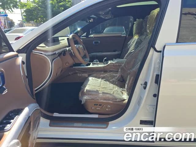 2027 Hyundai Grandeur — Photo 10