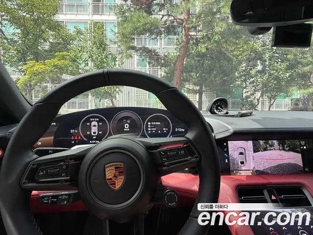 2026 Porsche — — Photo 6