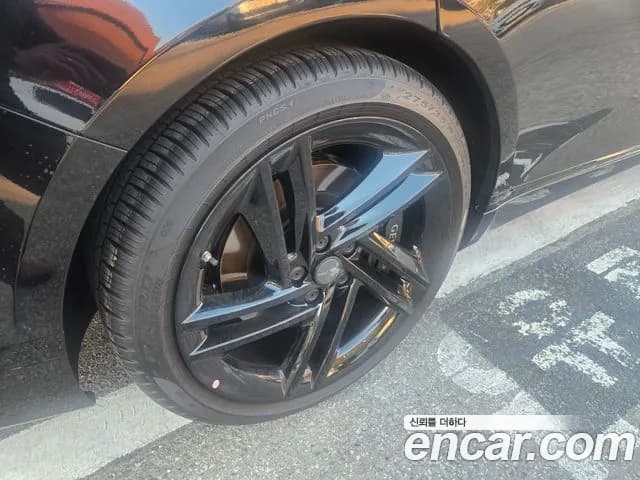 2027 Genesis G80 — Photo 5