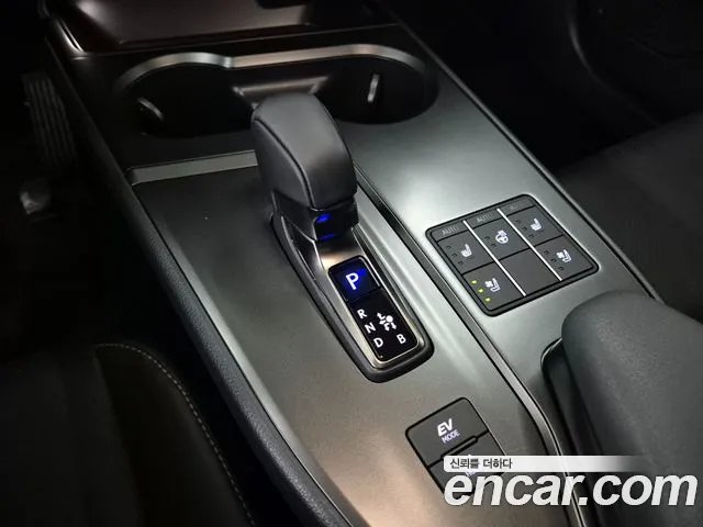 2026 Lexus U-Class — صورة 9