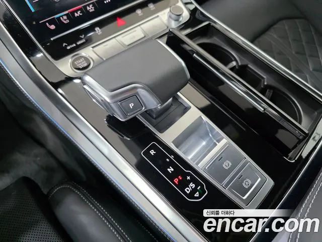 2026 Audi Q7 — Photo 9