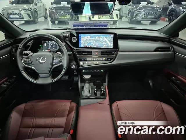 2026 Lexus E-Class — صورة 7