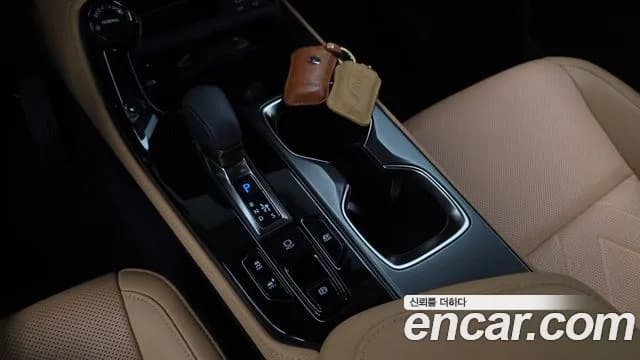 2026 Lexus N-Class — صورة 9