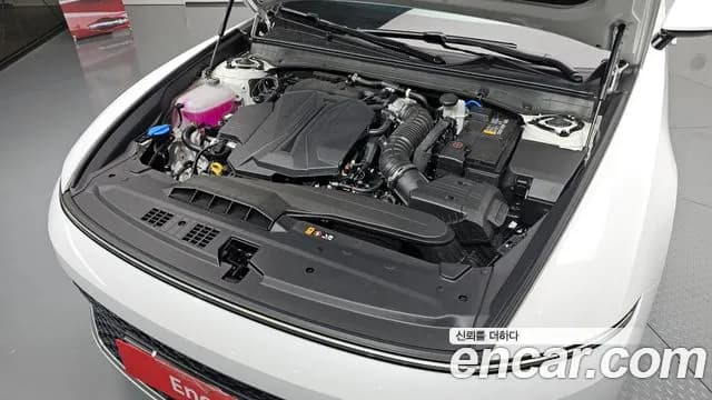 2027 Hyundai Grandeur — Photo 6