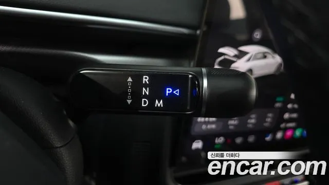 2027 Hyundai Grandeur — Photo 9