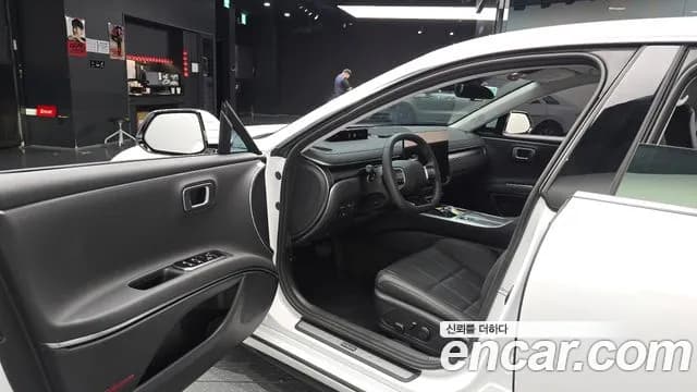 2027 Hyundai Grandeur — Photo 10