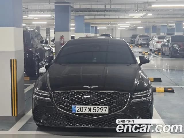2027 Genesis G80 — Photo 1