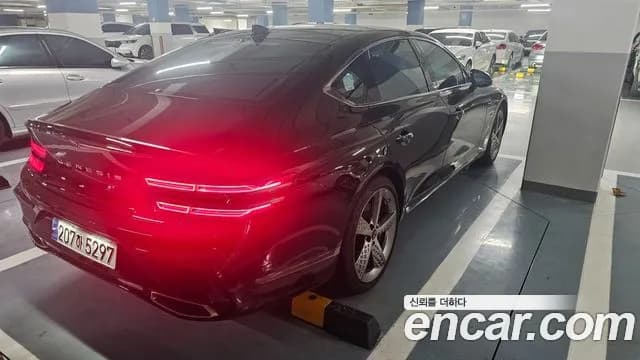 2027 Genesis G80 — Photo 4