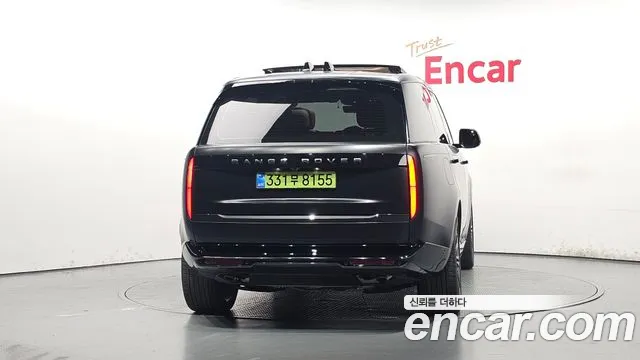 2026 Land Rover Range Rover — صورة 4