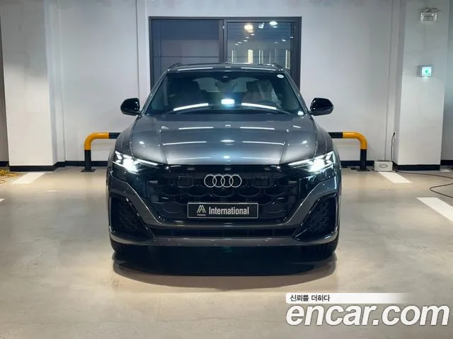2026 Audi Q8 — صورة 1