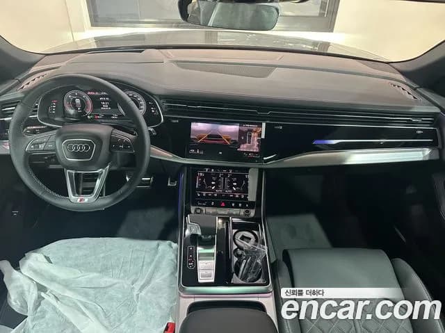 2026 Audi Q8 — صورة 7