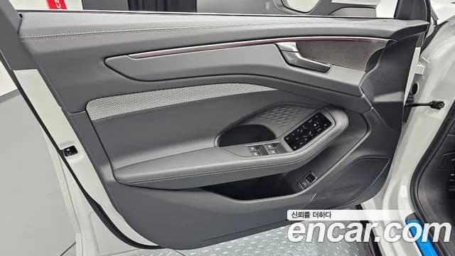 2026 Audi A6 — صورة 8