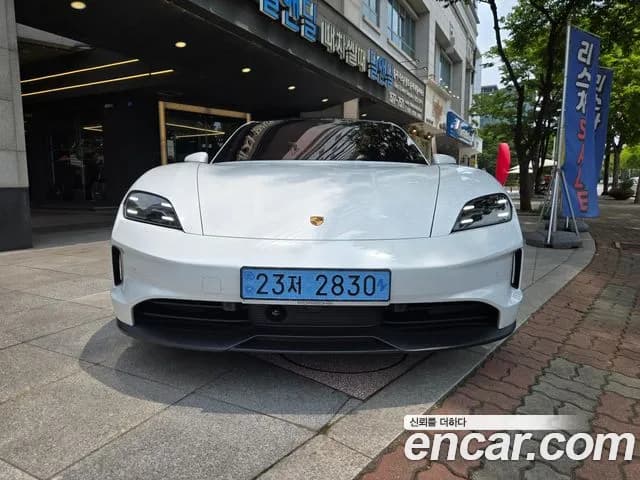 2026 Porsche — — صورة 3