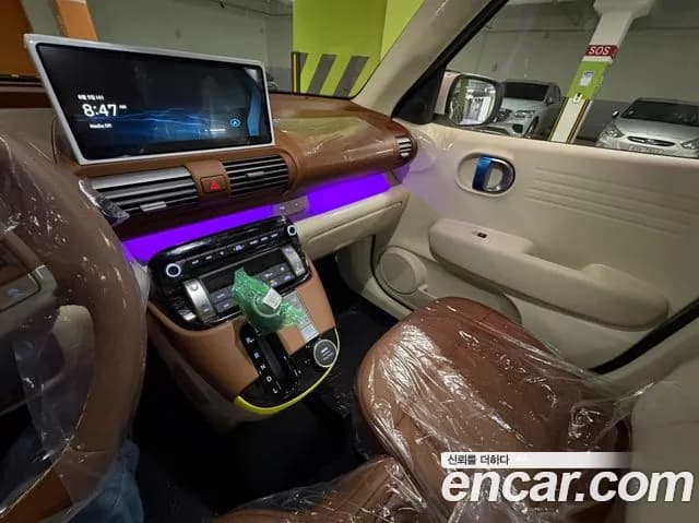 2027 Hyundai Turbo — Photo 9
