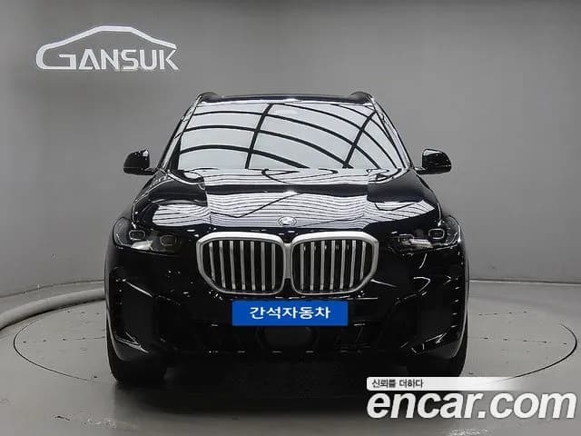 2026 BMW X5 — صورة 1