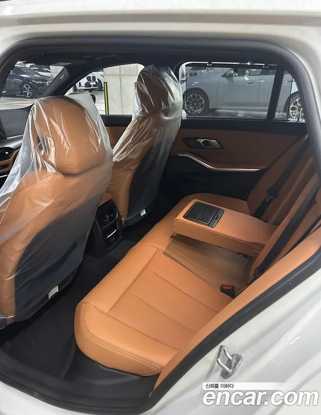 2026 BMW 3 Series — صورة 10