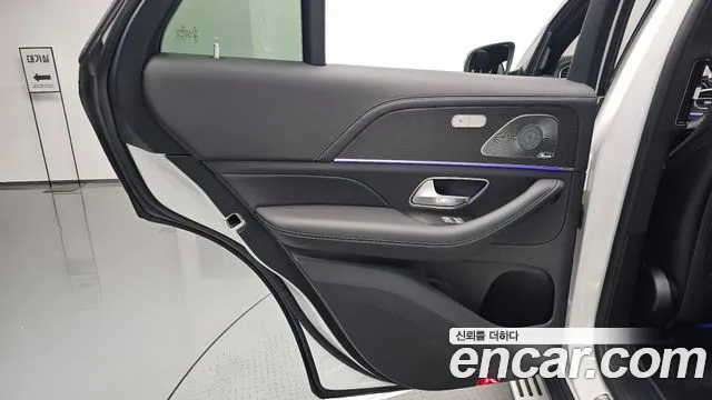 2026 Mercedes-Benz GLE — صورة 9