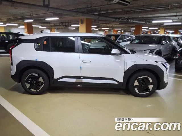 2027 Kia EV3 — صورة 7