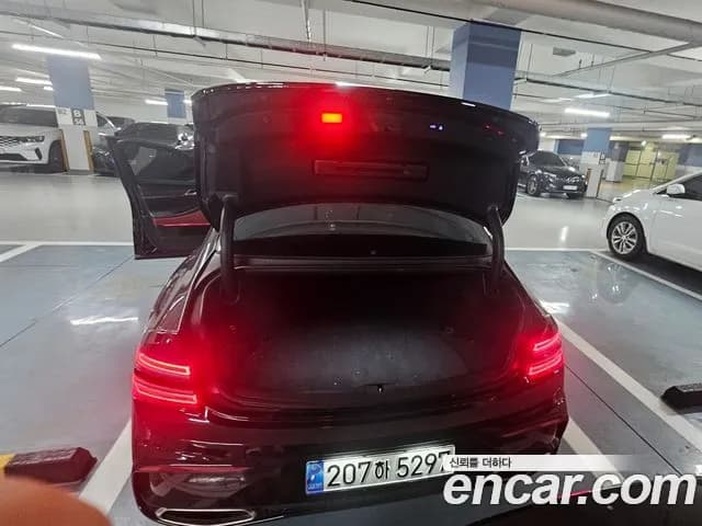 2027 Genesis G80 — Photo 6