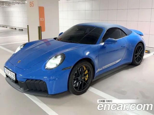 2026 Porsche 911 — صورة 1