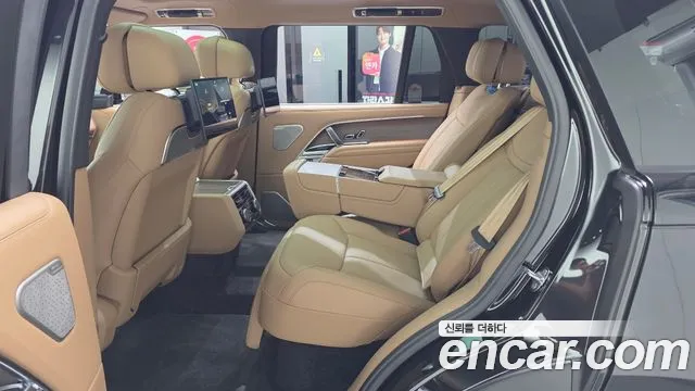 2026 Land Rover Range Rover — صورة 4