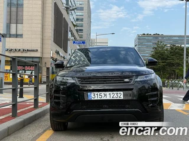 2026 Land Rover Range Rover — صورة 1