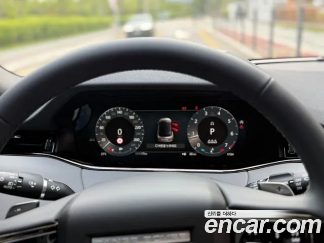 2026 Land Rover Range Rover — صورة 10